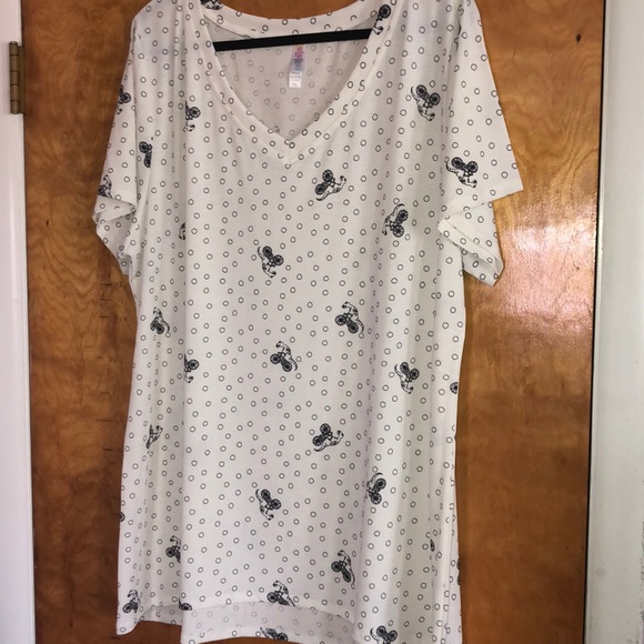 LuLaRoe christy t - Picture 1 of 3